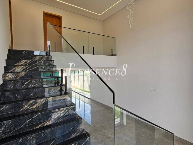 Casa em condomínio para Venda em Goiânia - 4