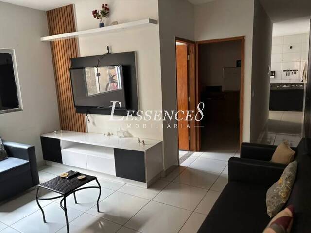 Casa para Venda em Aparecida de Goiânia - 2