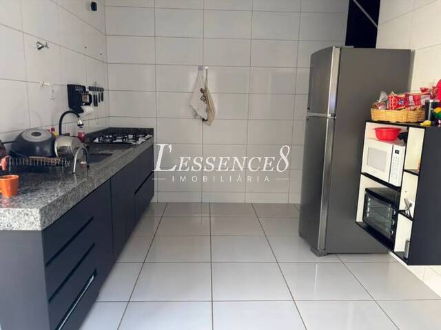 Casa para Venda em Aparecida de Goiânia - 5