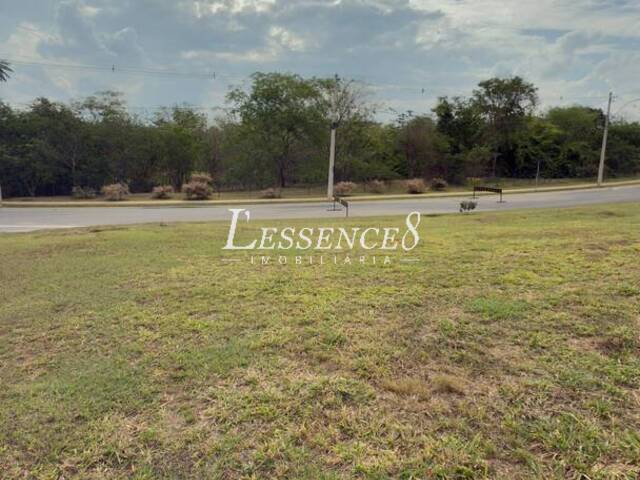 #742 - Terreno em condomínio para Venda em Senador Canedo - GO