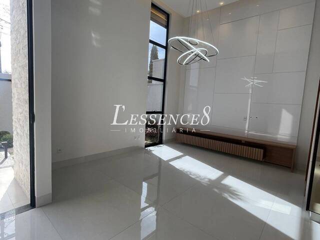 Casa para Venda em Goiânia - 5