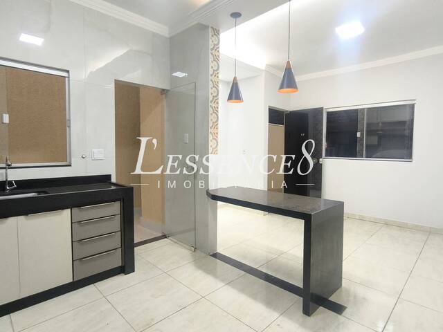 #482 - Casa em condomínio para Venda em Goiânia - GO