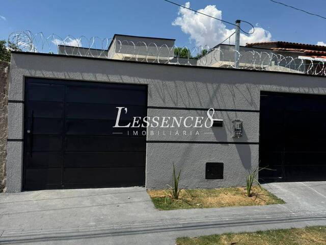 #1040 - Casa para Venda em Senador Canedo - GO - 1