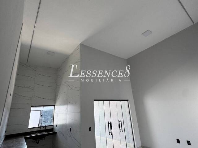 #1040 - Casa para Venda em Senador Canedo - GO - 3