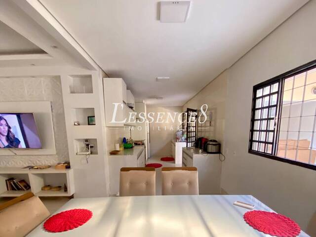 Casa para Venda em Goiânia - 4