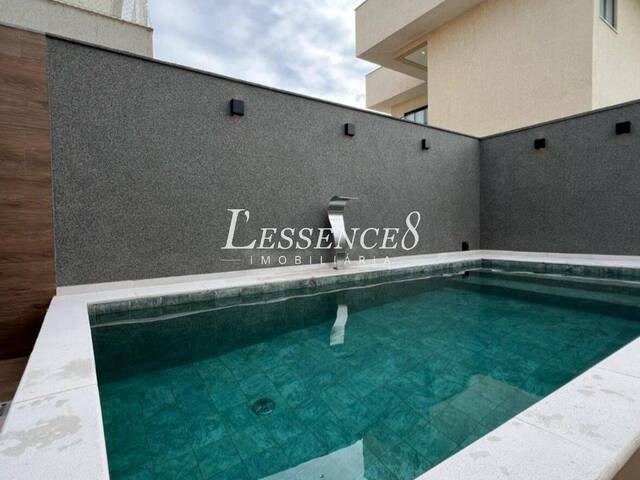 #1090 - Casa em condomínio para Venda em Aparecida de Goiânia - GO - 2