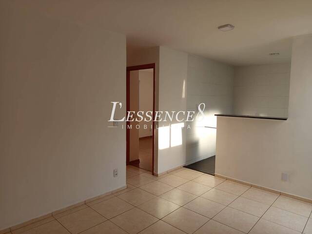 #1098 - Apartamento para Venda em Aparecida de Goiânia - GO - 2