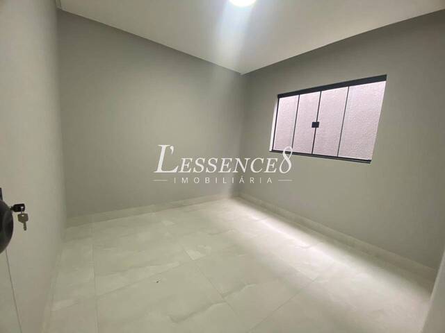 #1100 - Sobrado para Venda em Goiânia - GO - 3