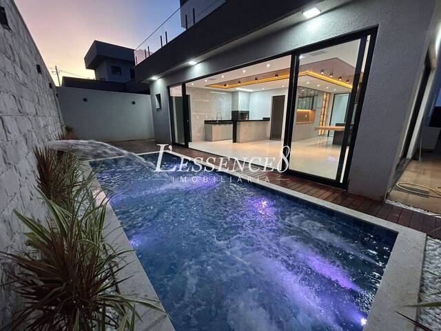 #1113 - Casa em condomínio para Venda em Senador Canedo - GO - 1