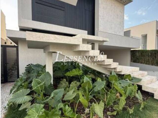 #1116 - Casa em condomínio para Venda em Anápolis - GO - 1