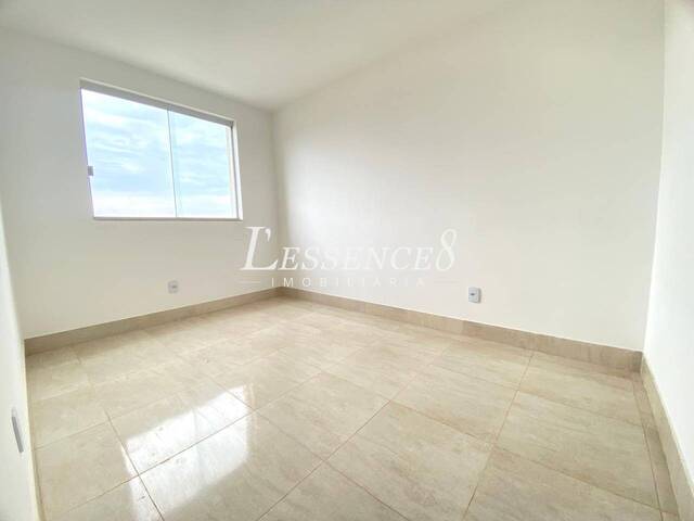 #1130 - Apartamento para Venda em Aparecida de Goiânia - GO - 3