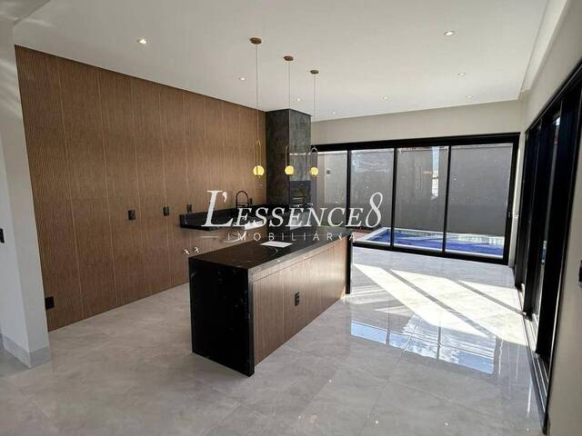 #1136 - Casa para Venda em Senador Canedo - GO - 2