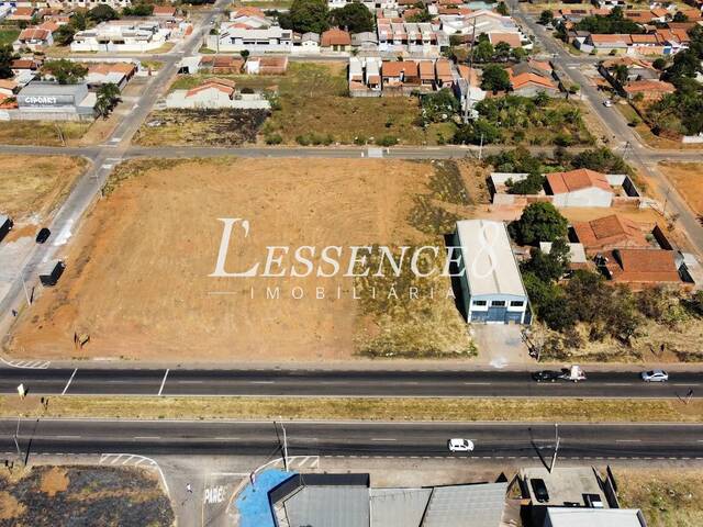 #1140 - Terreno para Venda em Aparecida de Goiânia - GO - 3