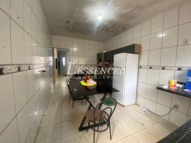 Casa para Venda em Aparecida de Goiânia - 5