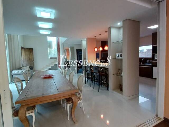 Casa em condomínio para Venda em Goiânia - 4