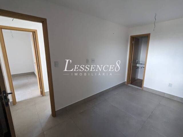 #1151 - Apartamento para Venda em Goiânia - GO - 3