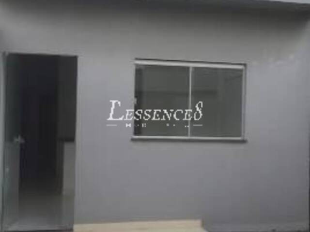 Casa para Venda em Goiânia - 4