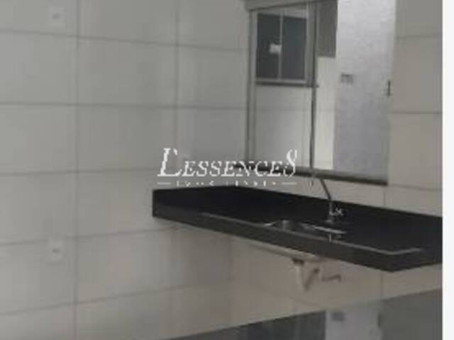 #1160 - Casa para Venda em Goiânia - GO - 3