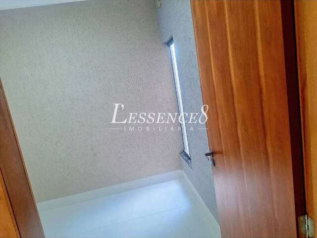 Casa para Venda em Goiânia - 5