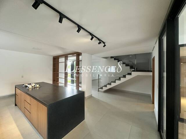 #1186 - Casa em condomínio para Venda em Goiânia - GO - 2