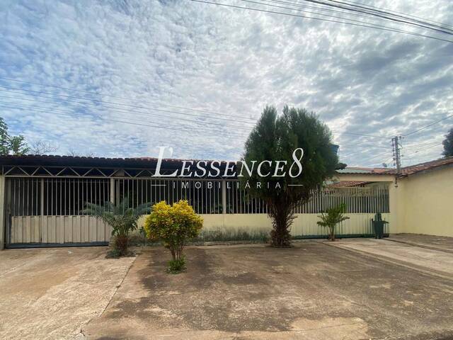 #1197 - Casa para Venda em Goiânia - GO - 1