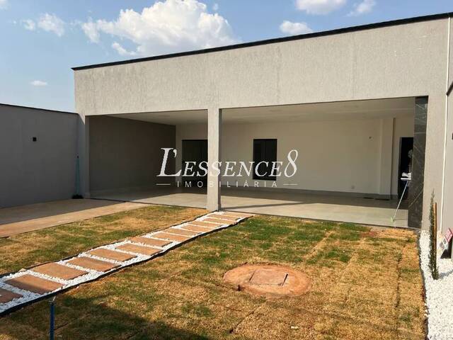 #1202 - Casa para Venda em Trindade - GO - 2