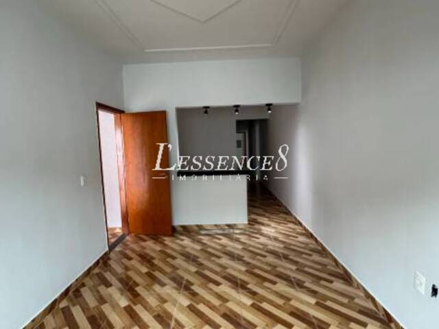 #1211 - Casa para Venda em Anápolis - GO - 3