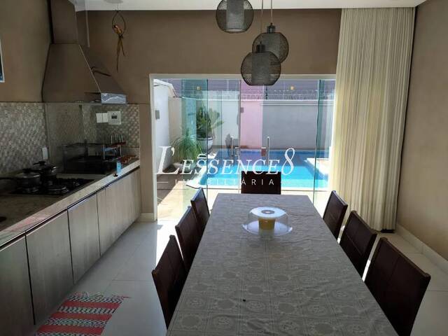 #1222 - Casa para Venda em Abadia de Goiás - GO - 2