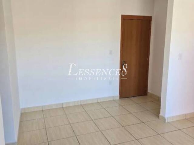 Apartamento para Venda em Aparecida de Goiânia - 4