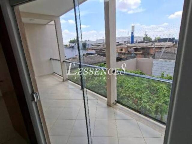 #1226 - Sobrado para Venda em Aparecida de Goiânia - GO - 2