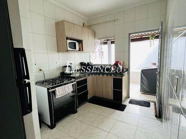 Casa para Venda em Aparecida de Goiânia - 5