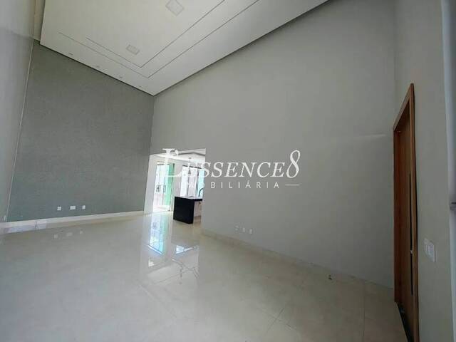 Casa para Venda em Aparecida de Goiânia - 5