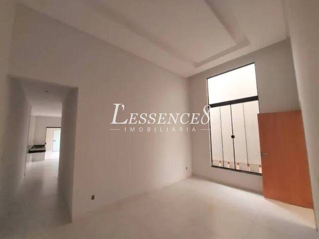 #1237 - Casa para Venda em Aparecida de Goiânia - GO - 3