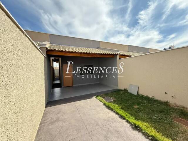 #1243 - Casa para Venda em Trindade - GO - 1