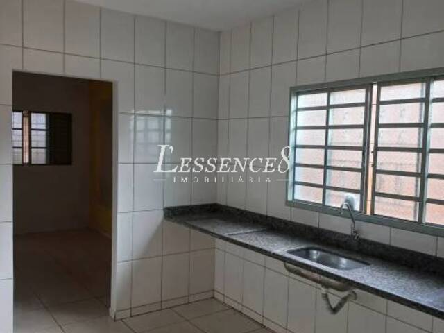 #1247 - Casa para Venda em Aparecida de Goiânia - GO - 3