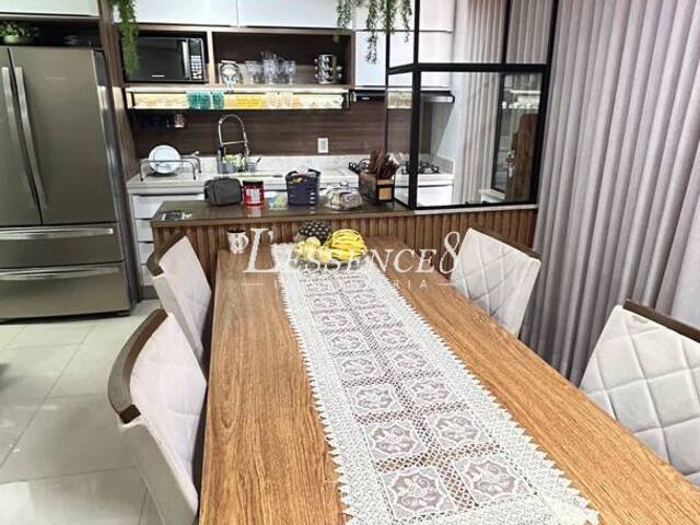 Apartamento para Venda em Goiânia - 4