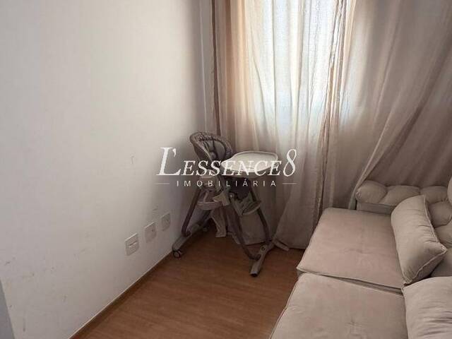 Apartamento para Venda em Aparecida de Goiânia - 5