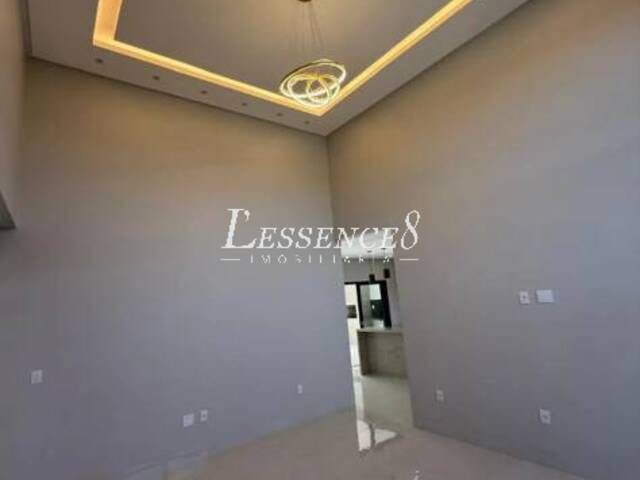 Casa para Venda em Goiânia - 4