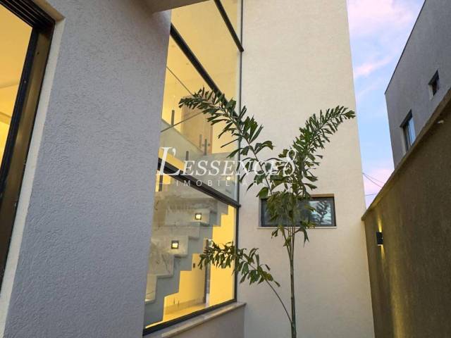 Sobrado para Venda em Senador Canedo - 4