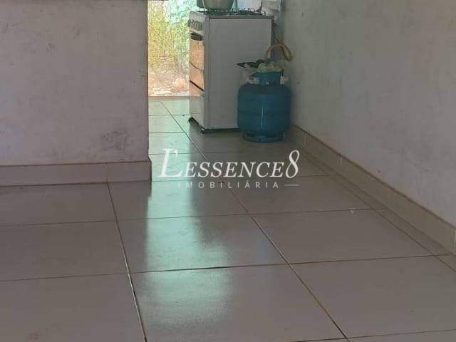 #1422 - Casa para Venda em Aparecida de Goiânia - GO - 2