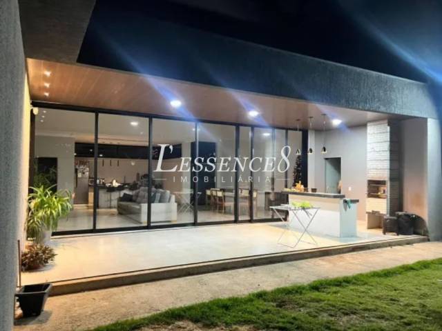 #1424 - Casa para Venda em Anápolis - GO - 1