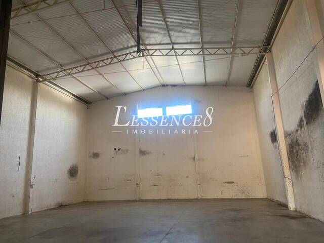 Galpão para Venda em Goiânia - 4