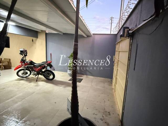 #1462 - Casa para Venda em Aparecida de Goiânia - GO - 2
