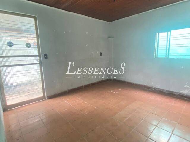 #1492 - Casa para Venda em Goiânia - GO - 3