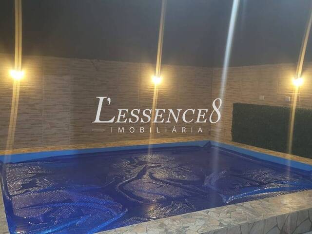 #1496 - Casa para Venda em Aparecida de Goiânia - GO - 2