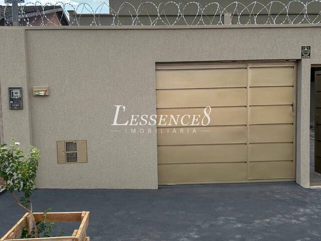 #1497 - Casa para Venda em Goiânia - GO - 2