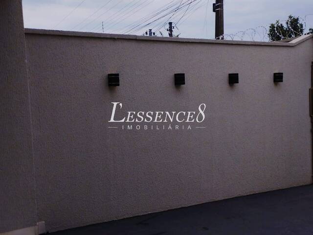 #1497 - Casa para Venda em Goiânia - GO - 3