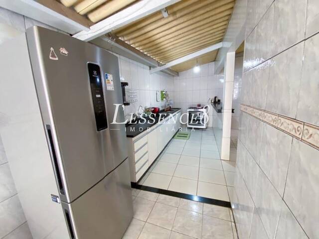 #1500 - Casa para Venda em Goiânia - GO - 2