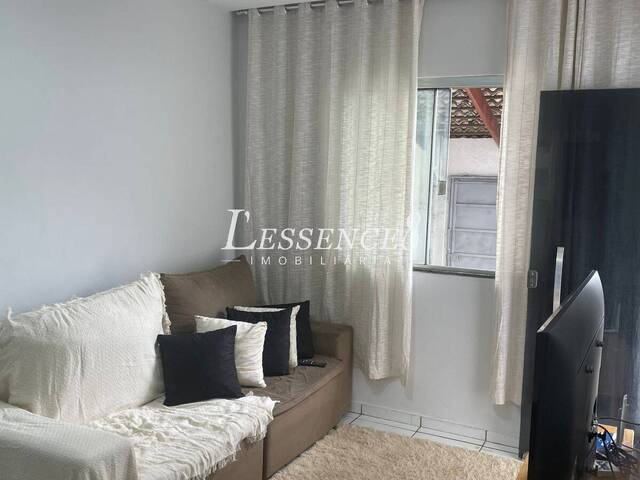 #1514 - Casa para Venda em Goiânia - GO - 2