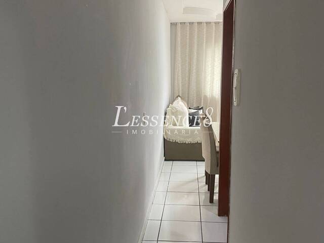 Casa para Venda em Goiânia - 5